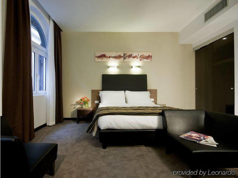 Hotel Rinascimento - Gruppo Trevi Hotels Ρώμη Δωμάτιο φωτογραφία