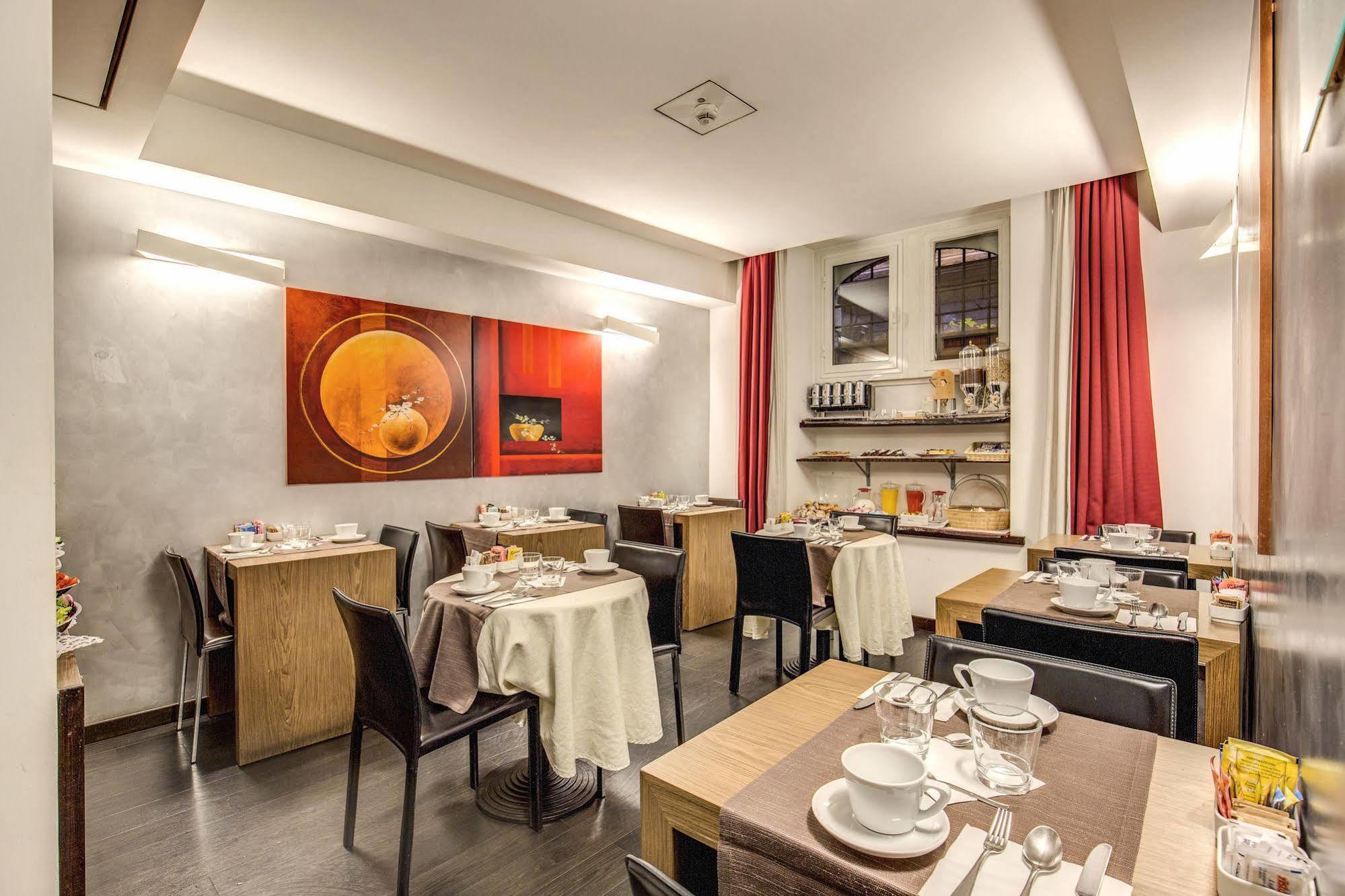 Hotel Rinascimento - Gruppo Trevi Hotels Ρώμη Εξωτερικό φωτογραφία