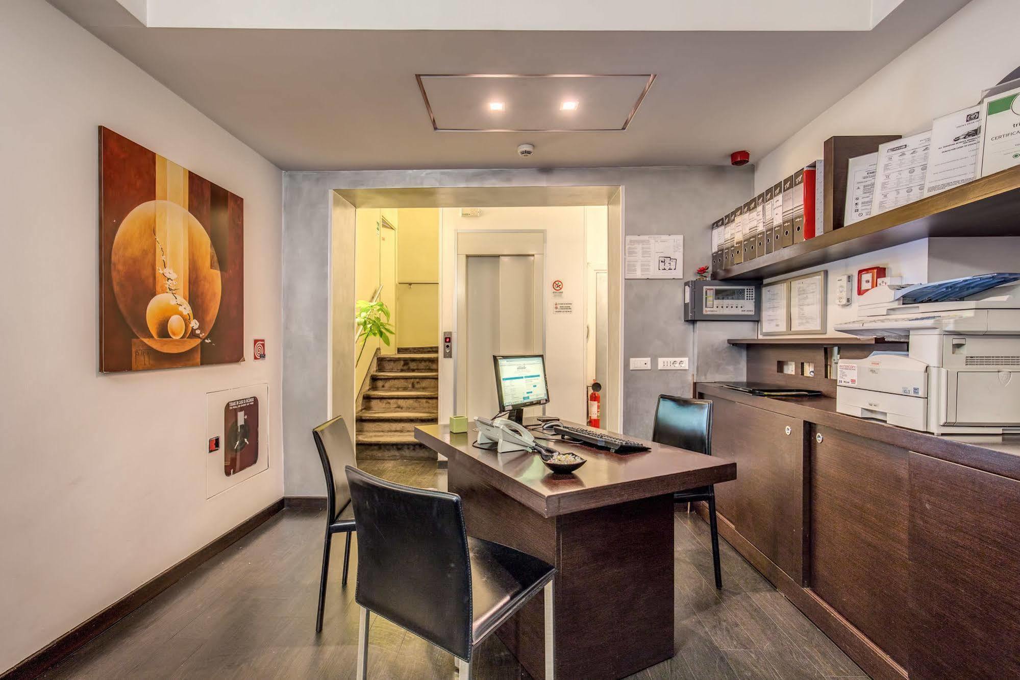 Hotel Rinascimento - Gruppo Trevi Hotels Ρώμη Εξωτερικό φωτογραφία